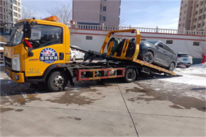 前进区救援拖车费用怎么算